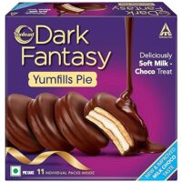 Sunfeast Dark Fantasy Yumfills, 242g/253g, Rich Chocolate Pie Cake