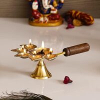 eCraftIndia Golden Brass Panchdeep Diya for 5 Cotton Wicks with Wooden Holder - Decorative Brass Diya for Spiritual Ceremonies, Home Decor - Gift for Diwali, Navratri Festivals & Religious Occasions